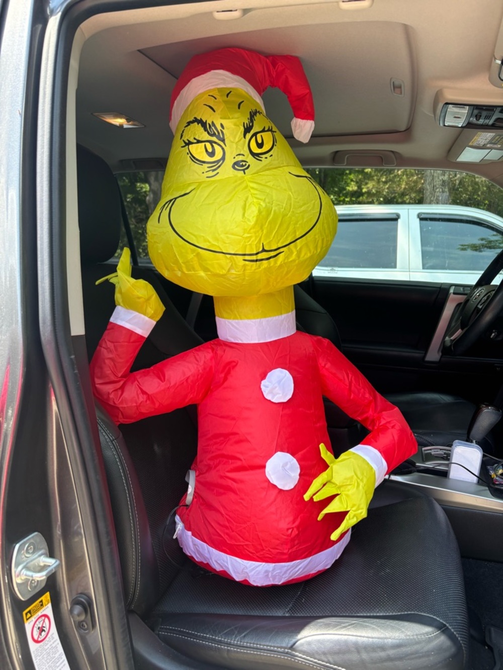 Dr Seuss The Grinch Car Buddy Airblown Inflatable 3 Foot Tall with Car Adaptor - Picture 10 of 14